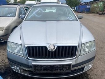 Škoda Oč 2 před fac barva 9156 (vombi)