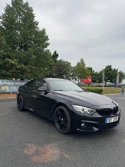 F32