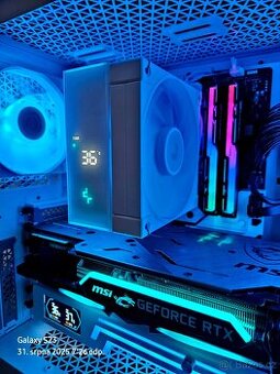 Chladič procesoru: DeepCool AK400 Digital