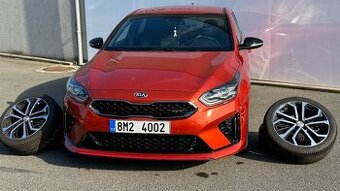 KIA PROCEED GT 150KW v ZÁRUCE