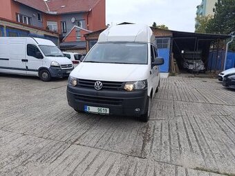 Volkswagen Transporter T5 8 míst 103kw