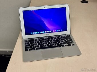 Apple MacBook Air 11” - Early 2015