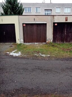 Pronájem garáže - Nové Město nad Metují