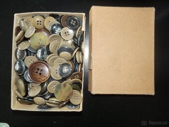 retro knoflíky 400ks