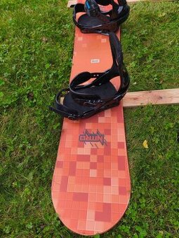 Snowboard Nitro Ripper 142cm, vázáni Burton Freestyle - [11.