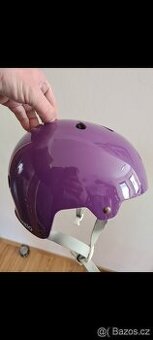 Dětská helma brusle, kolo 50-54