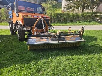 čelní zametací koště Schmidt 2,4m