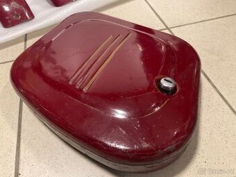 Jawa kyvacka schranka na nářadí