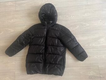 Zimni černá vuřtikatá bunda H@M vel.146