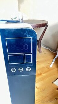 Decentrální nástěnná rekuperační jednotka