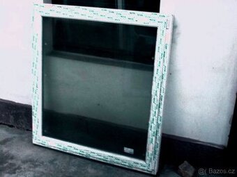 Okno 126 x 140 cm, doprava