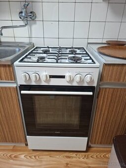 Sporák Mora - elektrika, plyn