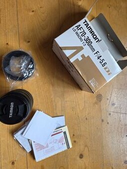 AF Tamron 70 300 F 4-5.6