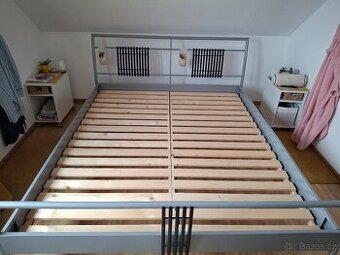 Kovová postel 220X80 s roštem