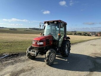 JAPONSKÝ MALOTRAKTOR YANMAR US540