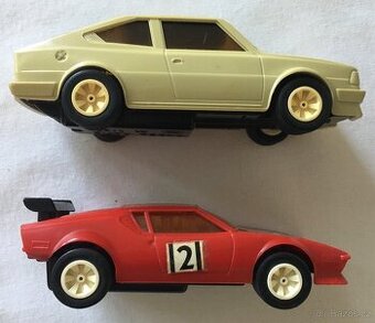 Stará autíčka Igra Škoda Rapid / De Tomaso