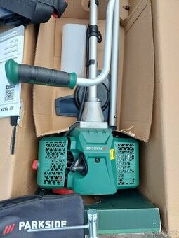 NOVĚKOUPENÝ KŘOVINOŘEZ, SEKAČKA + STRUNKA