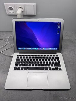 MacBook Air 13” Early 2015 – i5 / 4 GB / 128 GB SSD