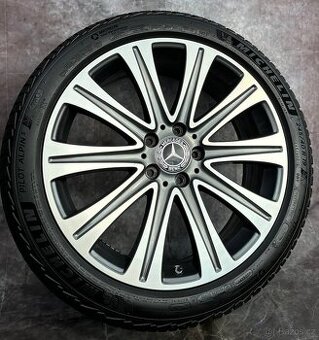 Zimní originální Top sada Mercedes třídy E 245/40R19 DPH