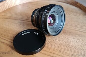 Prodám objektiv 7Artisans CINE Vision 12mm T2.9 APS-C