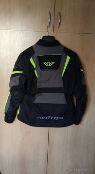 Prodej moto oblečení a helmy