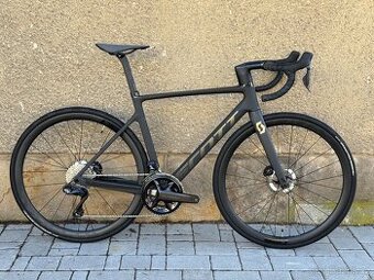 Scott Addict RC 15 (2024) – vel. M 54, Ultegra Di2