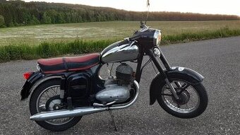 Jawa 350/360 panelka