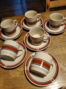 Retro porcelánová sada hrnků s podšálky