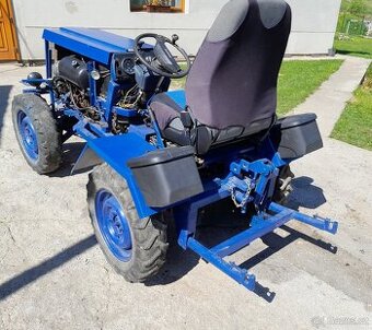 Malotraktor 4x4