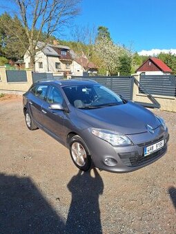 Renault Megane 1,4 TCe 96kW najeto 95 500 km