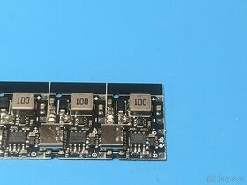 18650 3,7V 4,2V nabíjecí deska DC-DC StepUp Module - 1