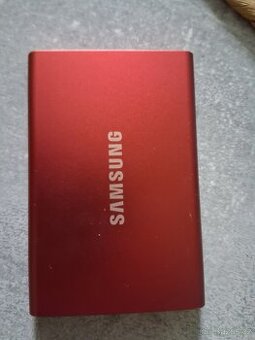 Prodám externí paměť Samsung portable SSD T7