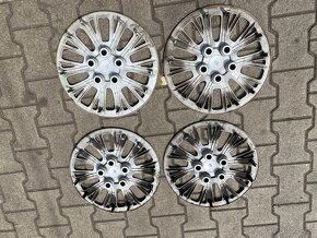 poklice na Kia 15" 4ks a 4ks na VW 16" - 1