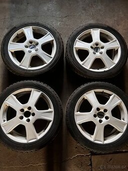 Litinová kola Ford Focus 205/50/R17 (nové zimní pneu)