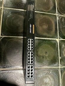 LB LINK BL-S8024 24-PORT 10/100 SWITCH