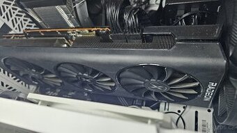 AMD Radeon RX 6800