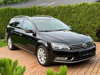 VW PASSAT B7 2.0 TDi DSG HIGH-LINE / 07/2014 / KRÁSNÝ