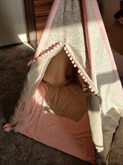 Teepee Vigvam - 1