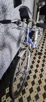 MC Kenzie ALU ram 28 kola odpruzena vidlkice sedlovka