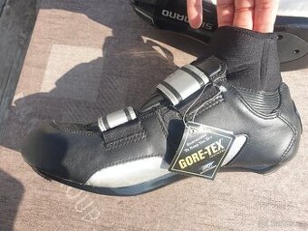 Silniční cyklistické tretry Shimano Gore-Tex - 1