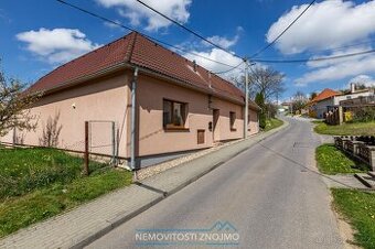 Prodej rodinného domu 4+kk, vejminek 1+kk, pozemek 838m2, k.
