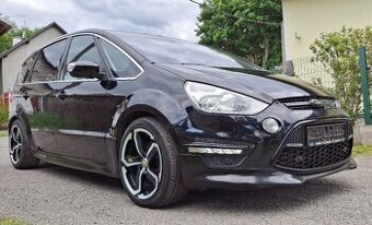 Ford S-max, 2.2 TDCI, TITANIUM S,147 KW,7 míst,webasto,tažné