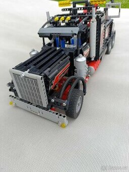 LEGO - Technic - Lastbil Road Service Truck 8285