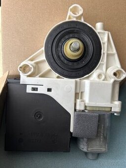 Prodám elektromotor stahování okna Audi A3