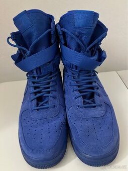 Nike Air Force
