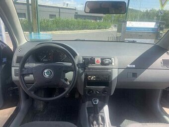 Škoda Fabie 12,12 V benzín