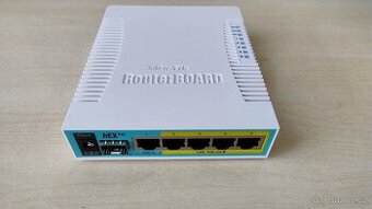 Mikrotik RB960PGS PoE