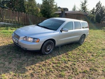 Volvo V70 2.5T AWD Automat – pětiválec, pojízdné, 275000tkm