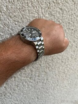 Oris HAMMERHEAD limited Rezervace