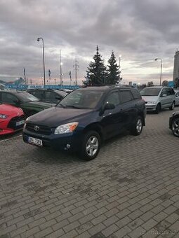 Prodám Toyota rav4